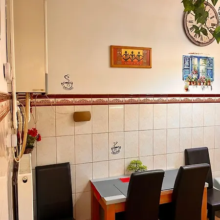 Kalvaria With Balcony And Ac Apartmán *