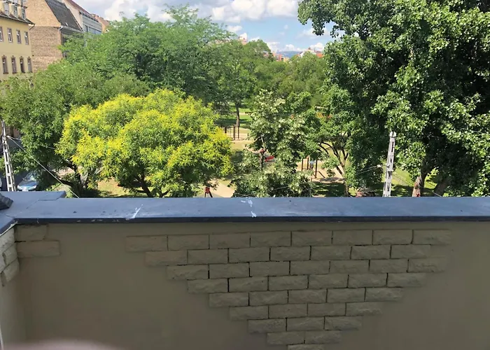 Appartement Kalvaria With Balcony And Ac
