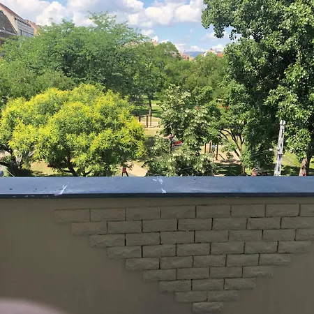 Apartamento Kálvária With Balcony, Free Parking&ac